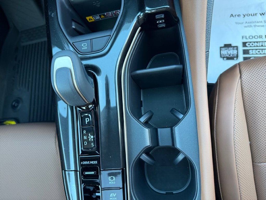 2026 Toyota Toyota Crown Signia Limited