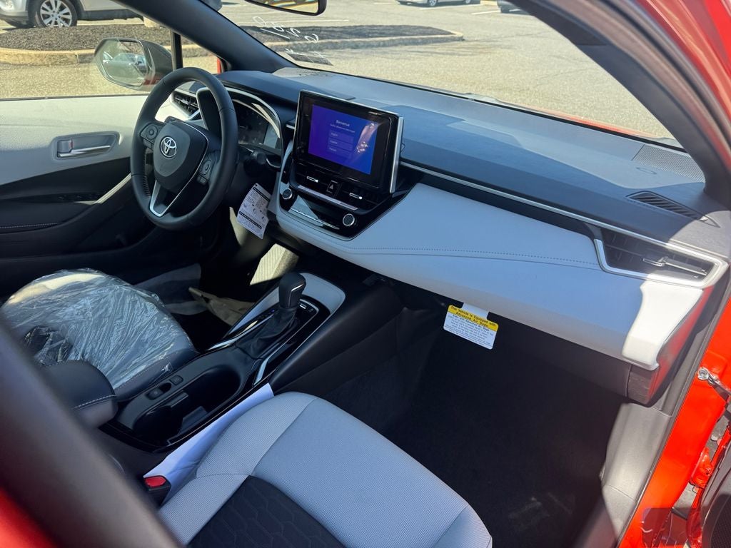 2026 Toyota Corolla Hatchback SE